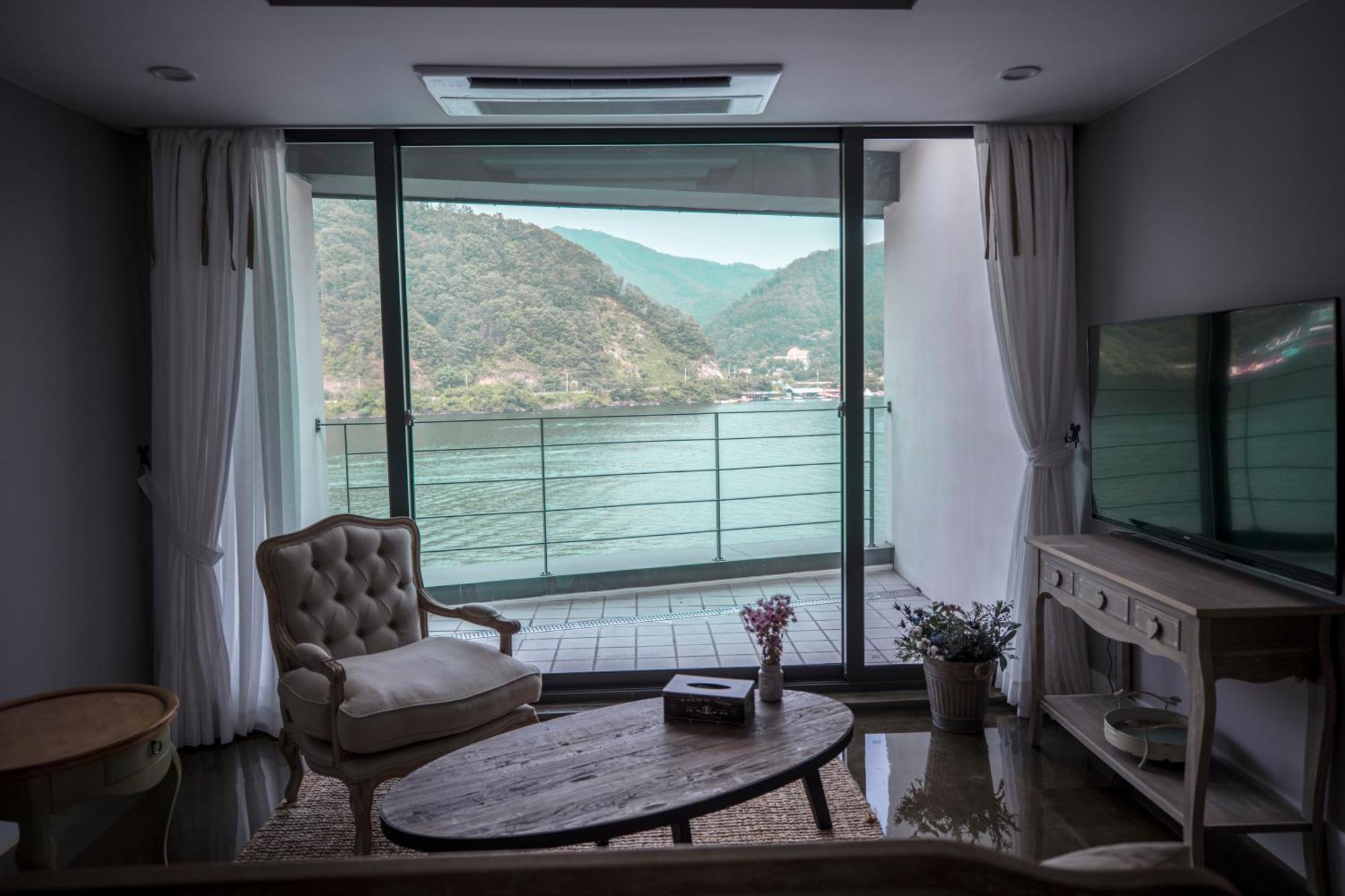 SS Resort Gapyeong Buitenkant foto